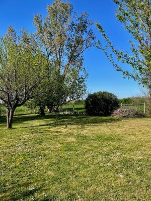 Terrain constructible - 820 m²