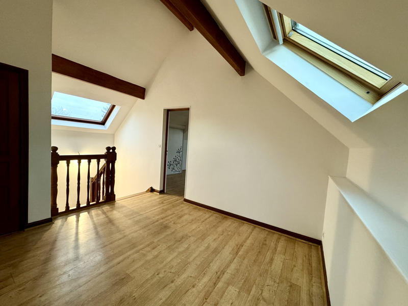 Maison de village - 215 m² - 8 pièces