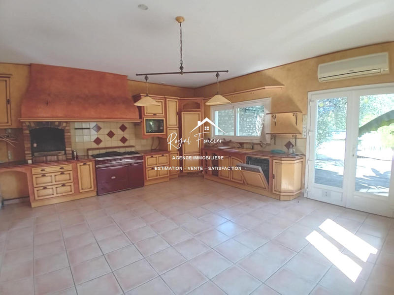 Maison ancienne - 165 m² - 5 pièces