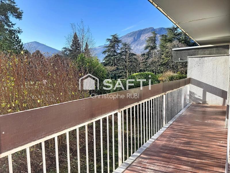 Appartement - 85 m² - 4 pièces