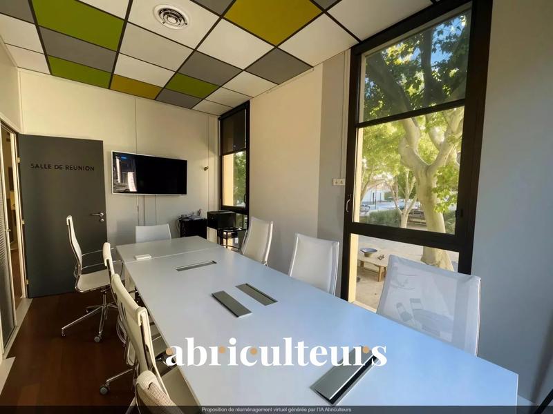 Bureau - 65 m² - 5 pièces