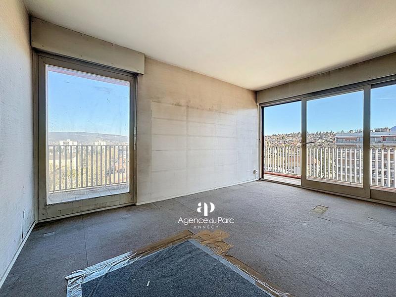 Appartement - 141 m² - 6 pièces