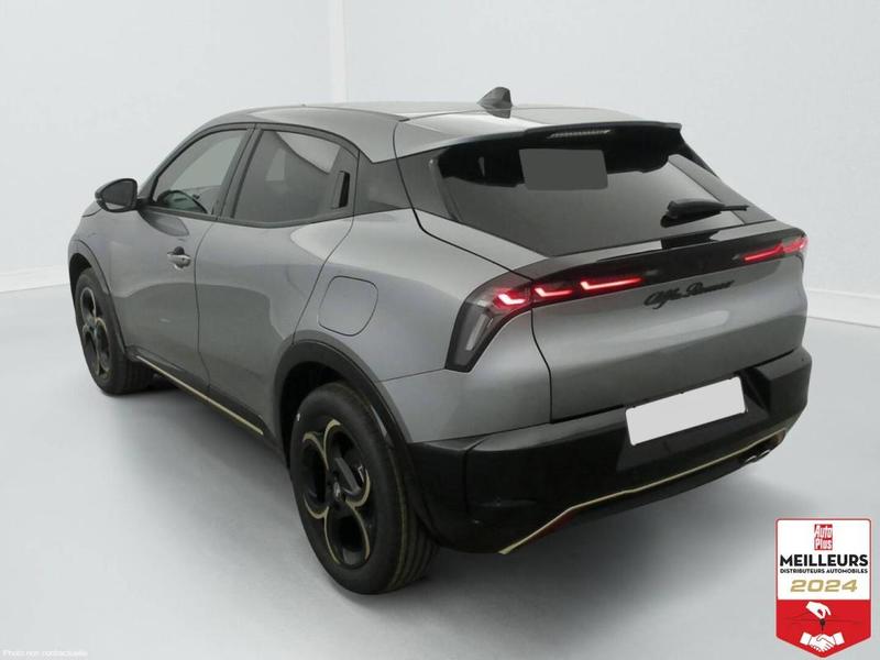 Alfa Romeo Junior 1.2 Ibrida 145 ch eDCT6 Intensa