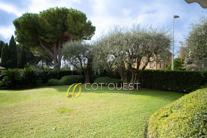 Maison en pierre - 297 m² - 8 pièces