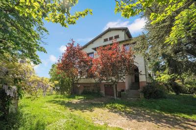 Maison - 200 m² - 6 pièces