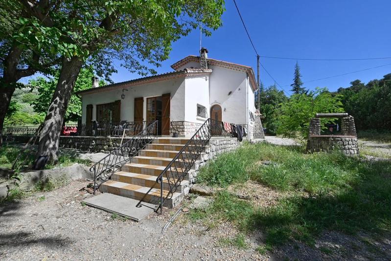 Maison - 150 m² - 4 pièces