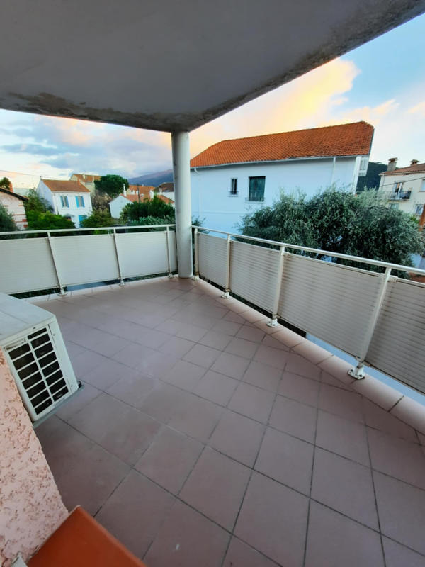 Appartement - 77 m² - 3 pièces