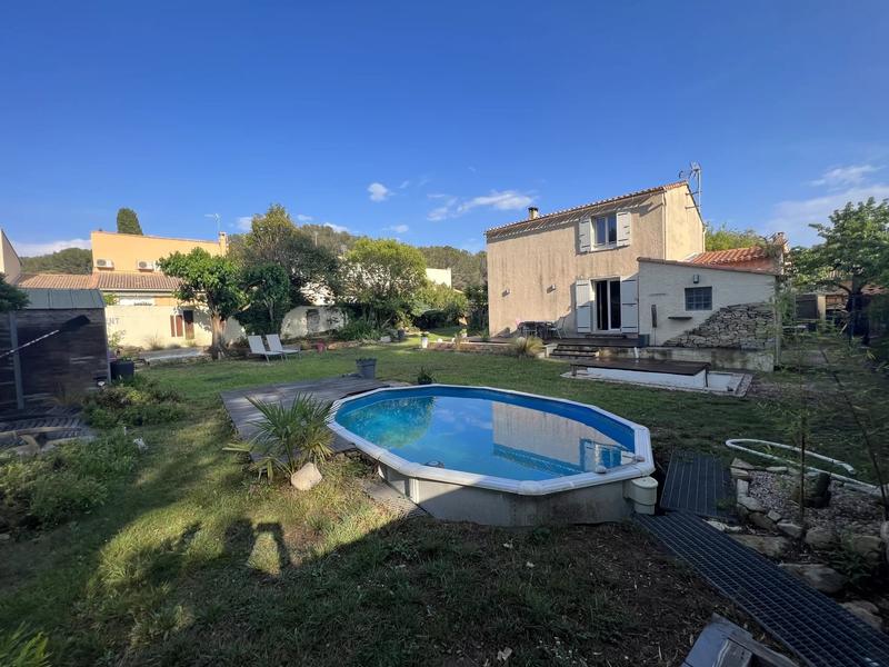 Maison - 120 m² - 5 pièces