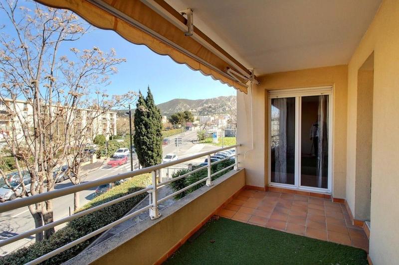 Appartement - 97 m² - 4 pièces