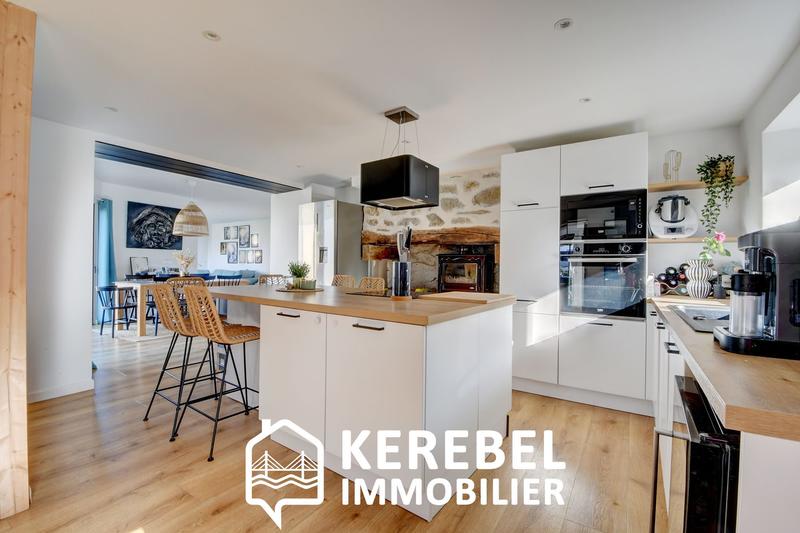 Maison - 99 m² - 5 pièces