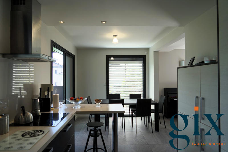 Maison - 149 m² - 7 pièces