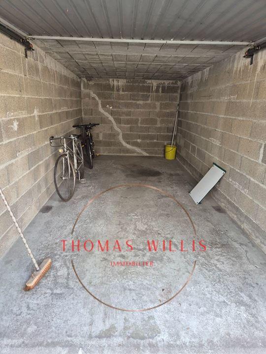 Parking / Garage - 13 m²