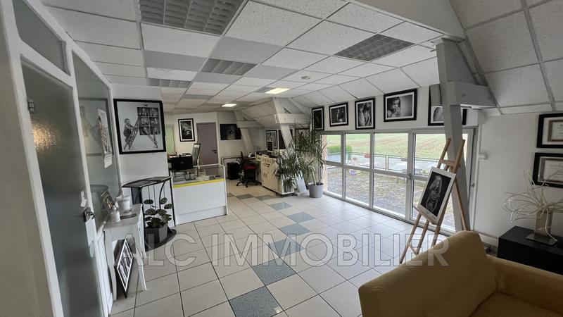 Appartement - 210 m² - 4 pièces