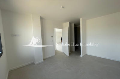 Maison - 99 m² - 4 pièces