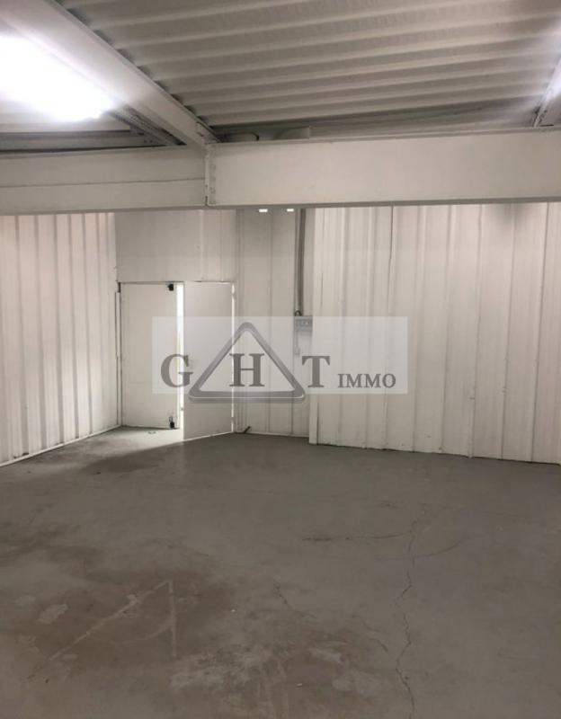 Entrepôt - 85 m²
