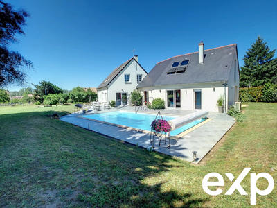 Maison - 245 m² - 11 pièces