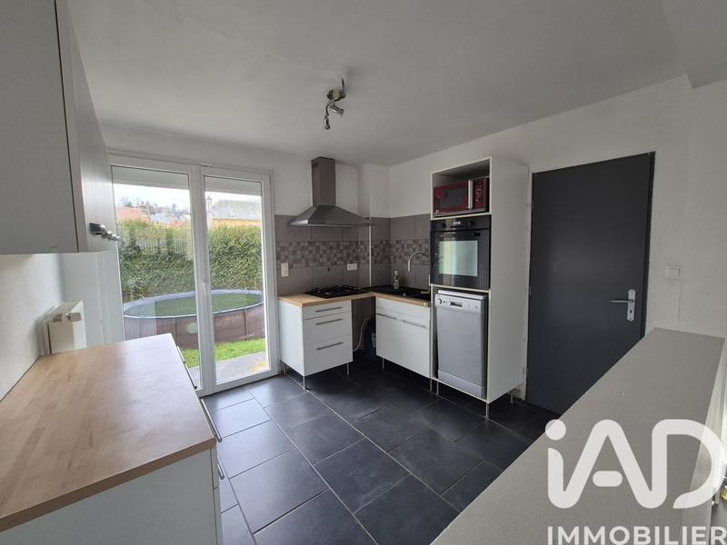 Maison - 94 m² - 6 pièces