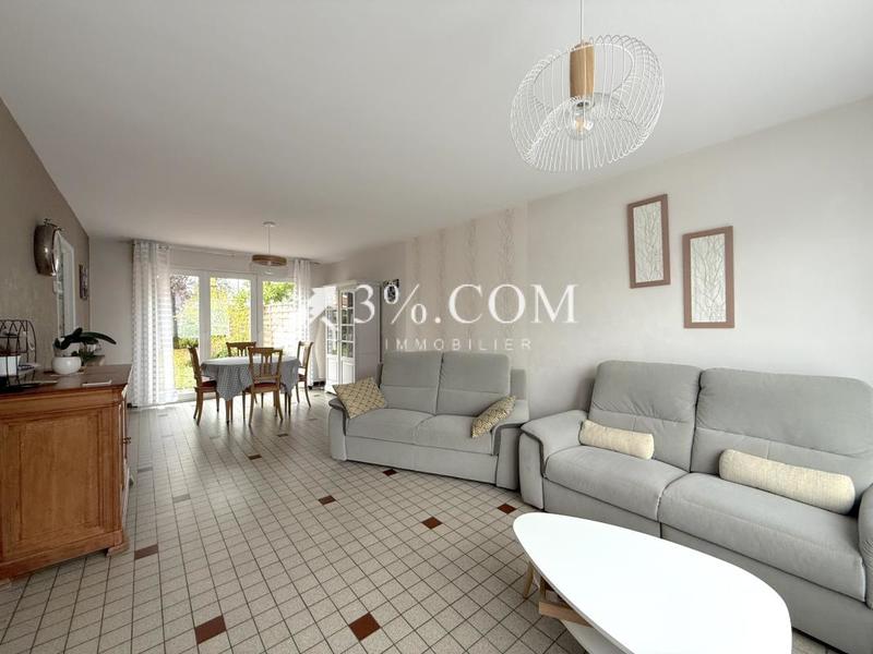 Maison - 95 m² - 4 pièces