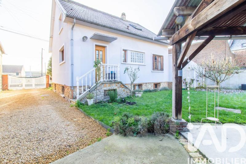 Maison - 110 m² - 6 pièces