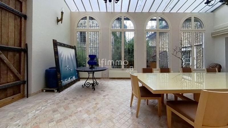 Maison de campagne - 400 m² - 10 pièces