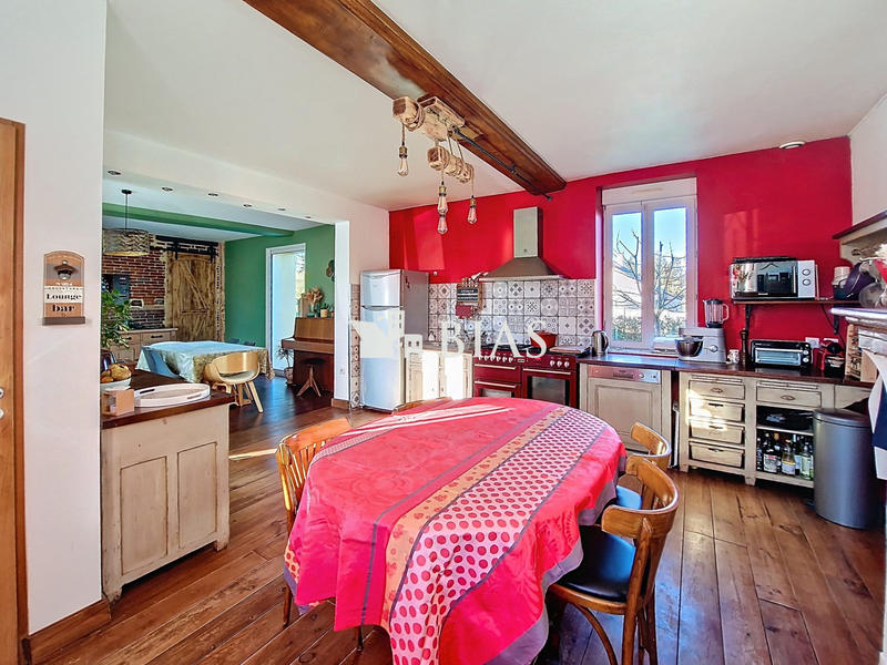 Maison ancienne - 210 m² - 9 pièces