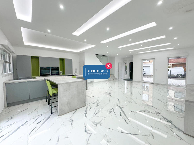 Maison - 129 m² - 6 pièces