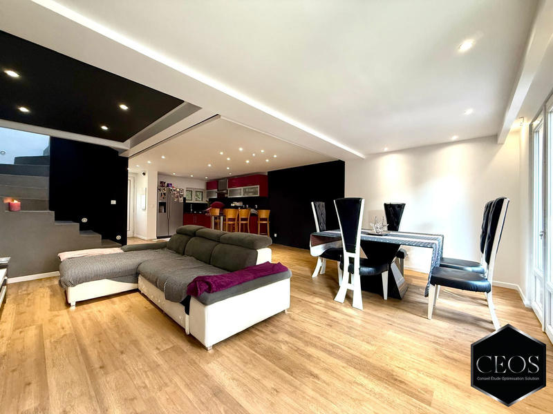 Maison - 82 m² - 4 pièces