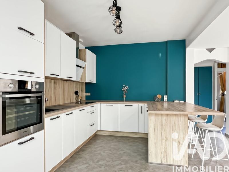 Maison - 102 m² - 4 pièces