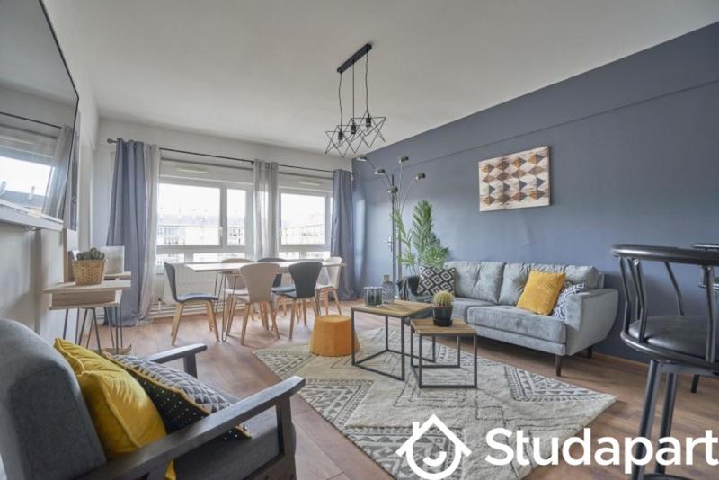 Chambre - 12 m² - 1 pièce