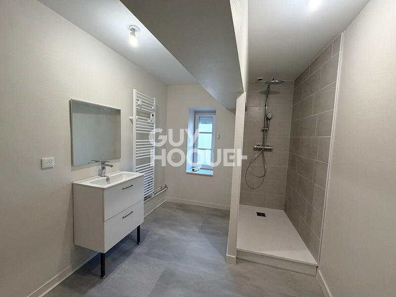 Appartement - 70 m² - 4 pièces