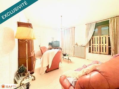 Maison - 180 m² - 9 pièces