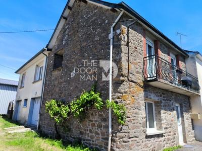 Maison en pierre - 95 m² - 4 pièces