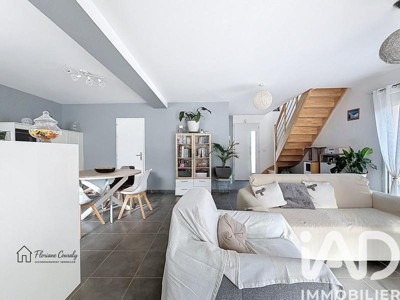 Maison - 92 m² - 4 pièces