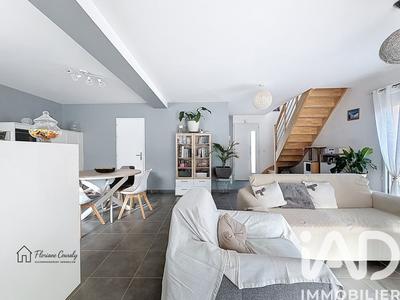 Maison - 92 m² - 4 pièces