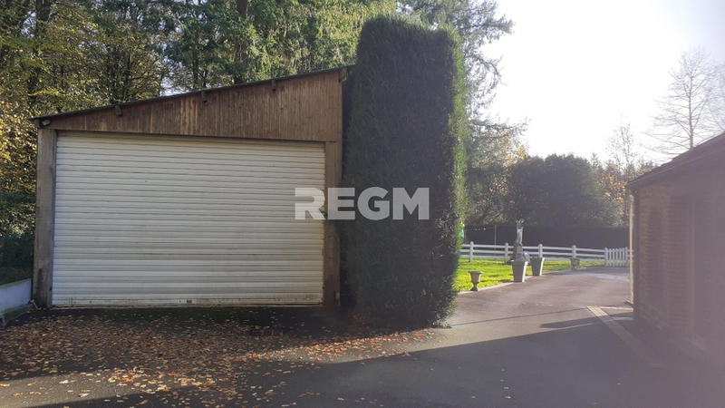 Propriété - 8 191 m² - 11 pièces