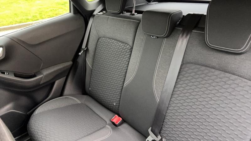 Ford Puma II 1.0 EcoBoost 155 mHEV Titanium