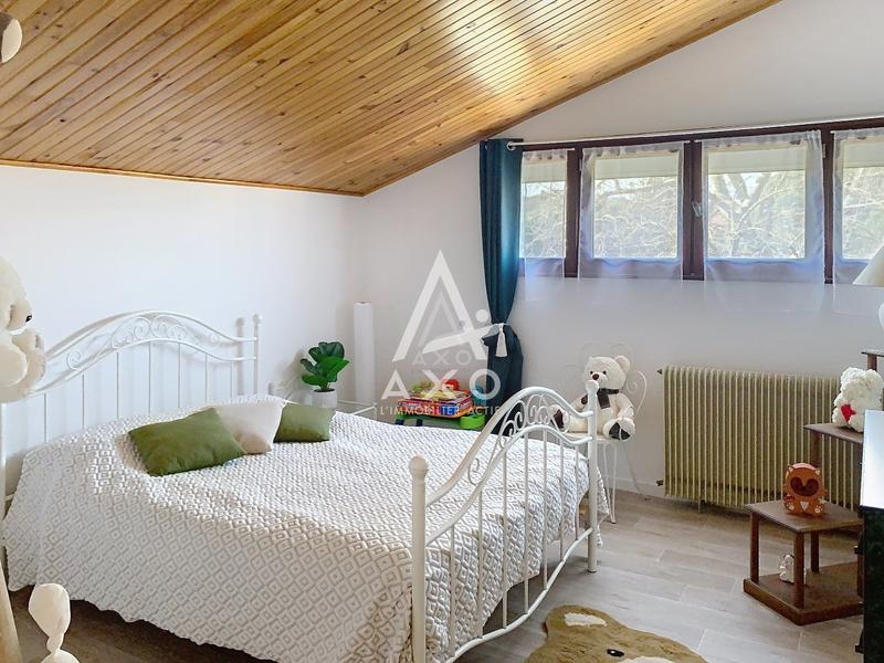 Appartement - 129 m² - 5 pièces