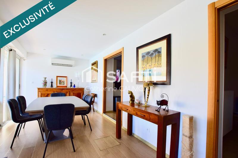 Maison - 246 m² - 10 pièces