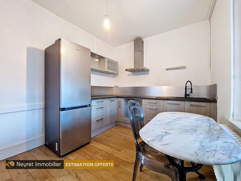 Maison de village - 125 m² - 8 pièces