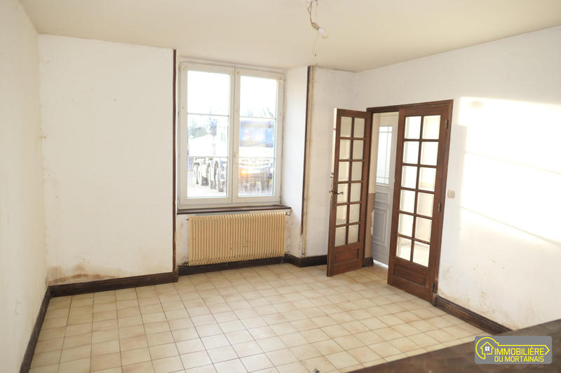 Maison - 94 m² - 5 pièces