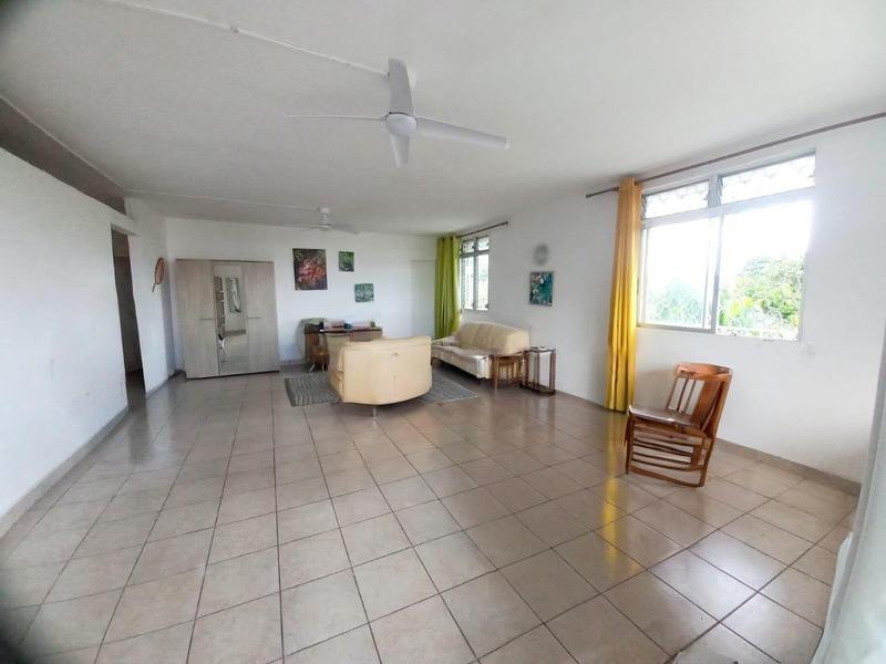 Villa - 176 m² - 7 pièces