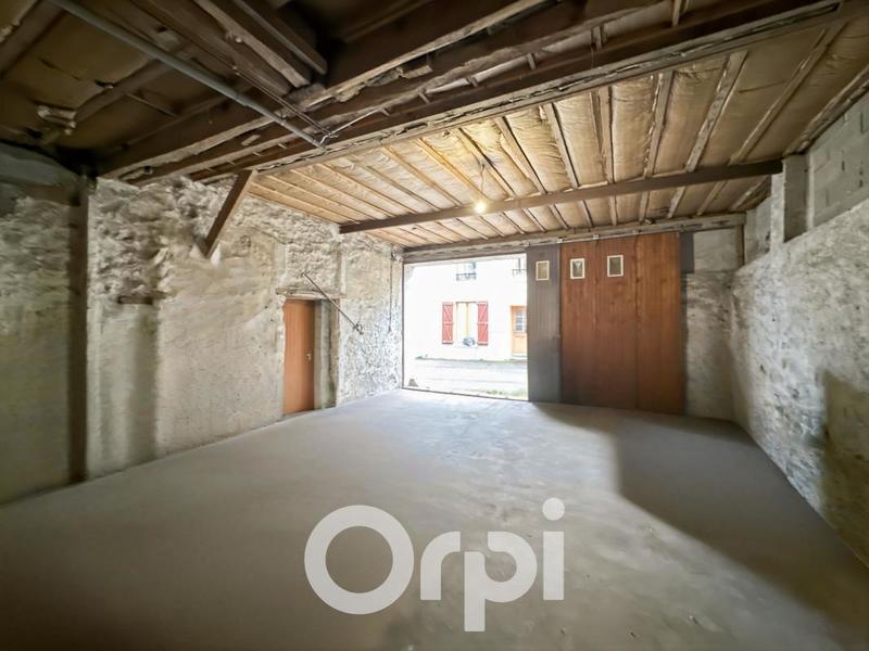 Immeuble - 97 m² - 5 pièces