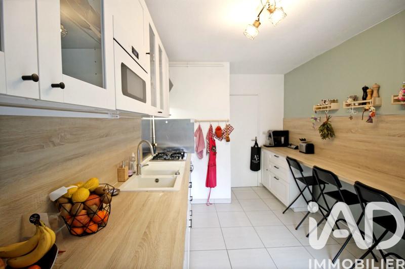 Appartement - 101 m² - 4 pièces