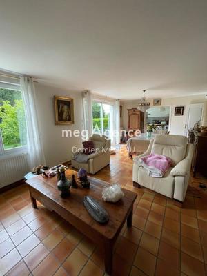 Maison - 152 m² - 6 pièces