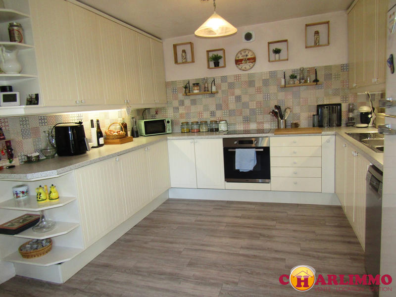 Maison traditionnelle - 124 m² - 5 pièces