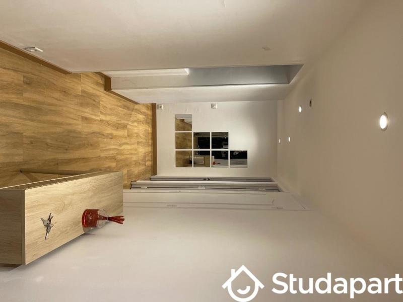 Chambre - 12 m² - 1 pièce