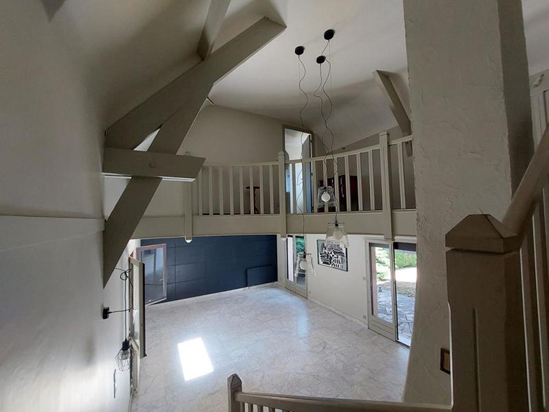 Maison - 187 m² - 7 pièces