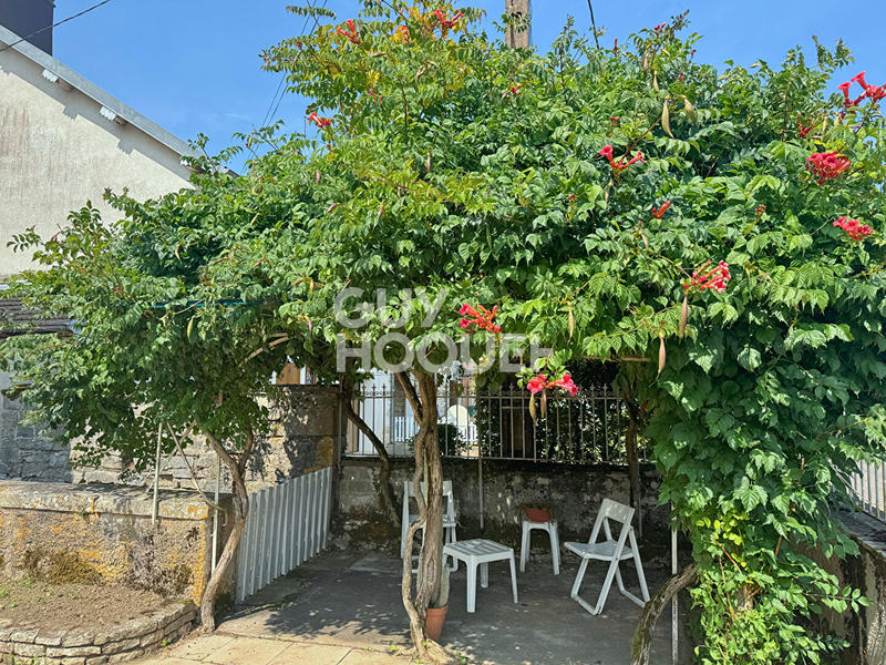 Maison - 263 m² - 6 pièces