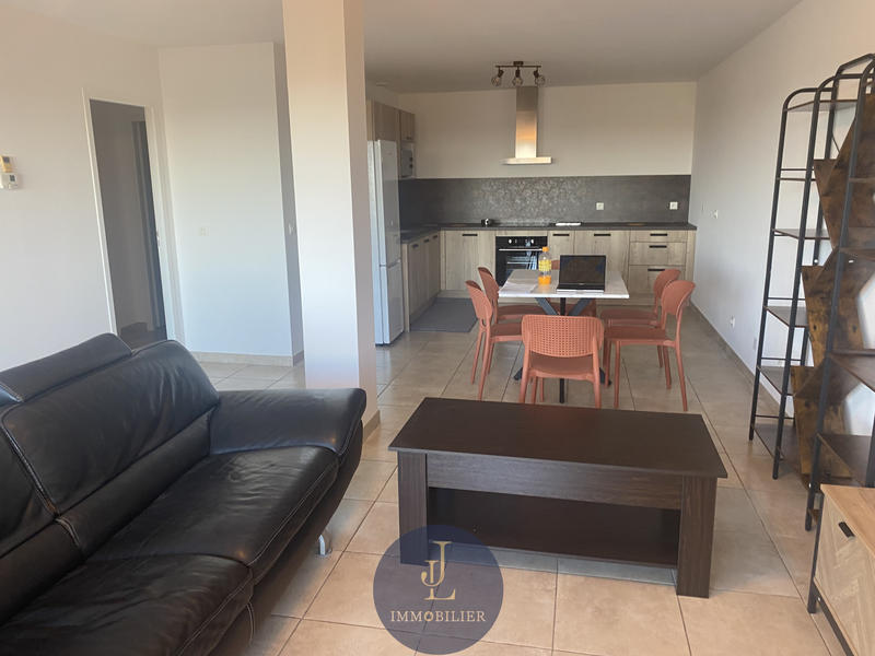 Appartement - 75 m² - 3 pièces