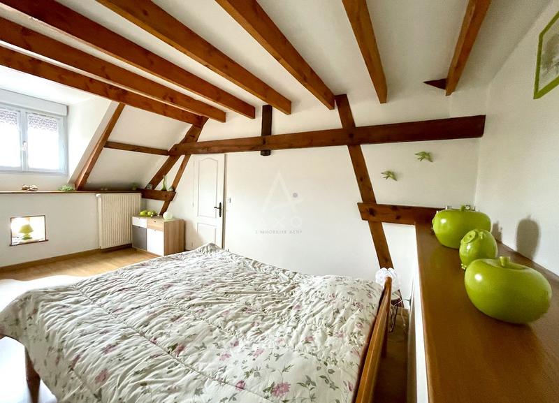 Corps de ferme - 185 m² - 6 pièces